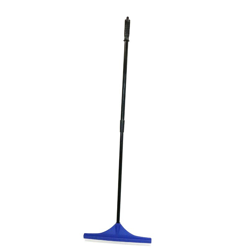 Cleanstar 18-inch carpet rake with handle
