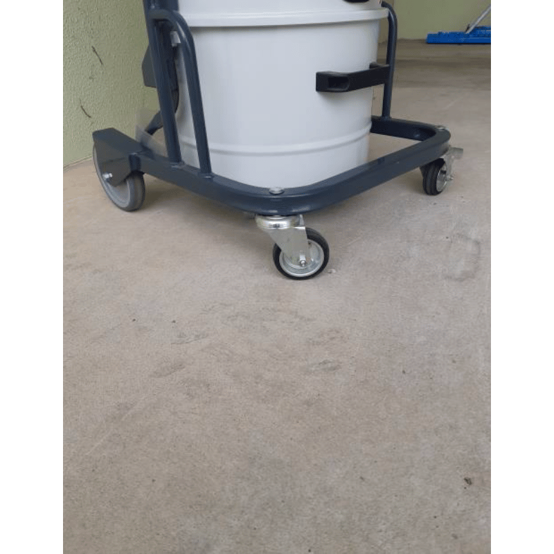 Delfin MTL 202DS Single Phase Industrial Vacuum Cleaner - two fixed and two castor wheels for ease of movement.