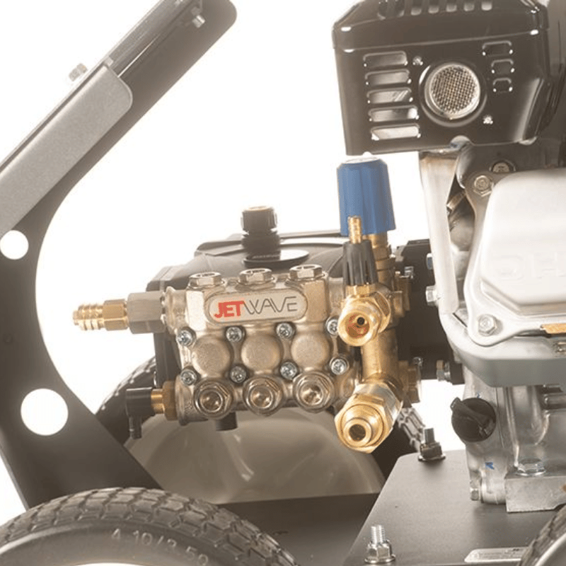 Jetwave Raptor G2 Jnr 200-11 High Pressure Cleaner close up valves